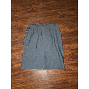 FINAL MARKDOWN Liz Claiborne Denim Skirt size 10